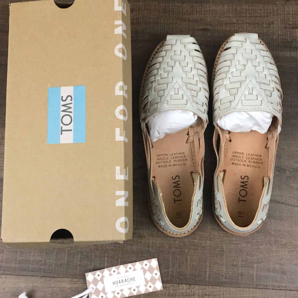 NIB. TOMS hand-woven huarache flats.